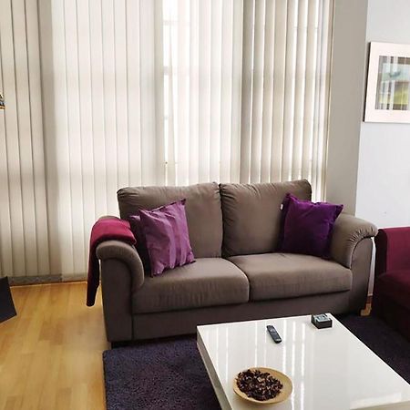 آكورونيا Purple&Brown Home Coruna المظهر الخارجي الصورة