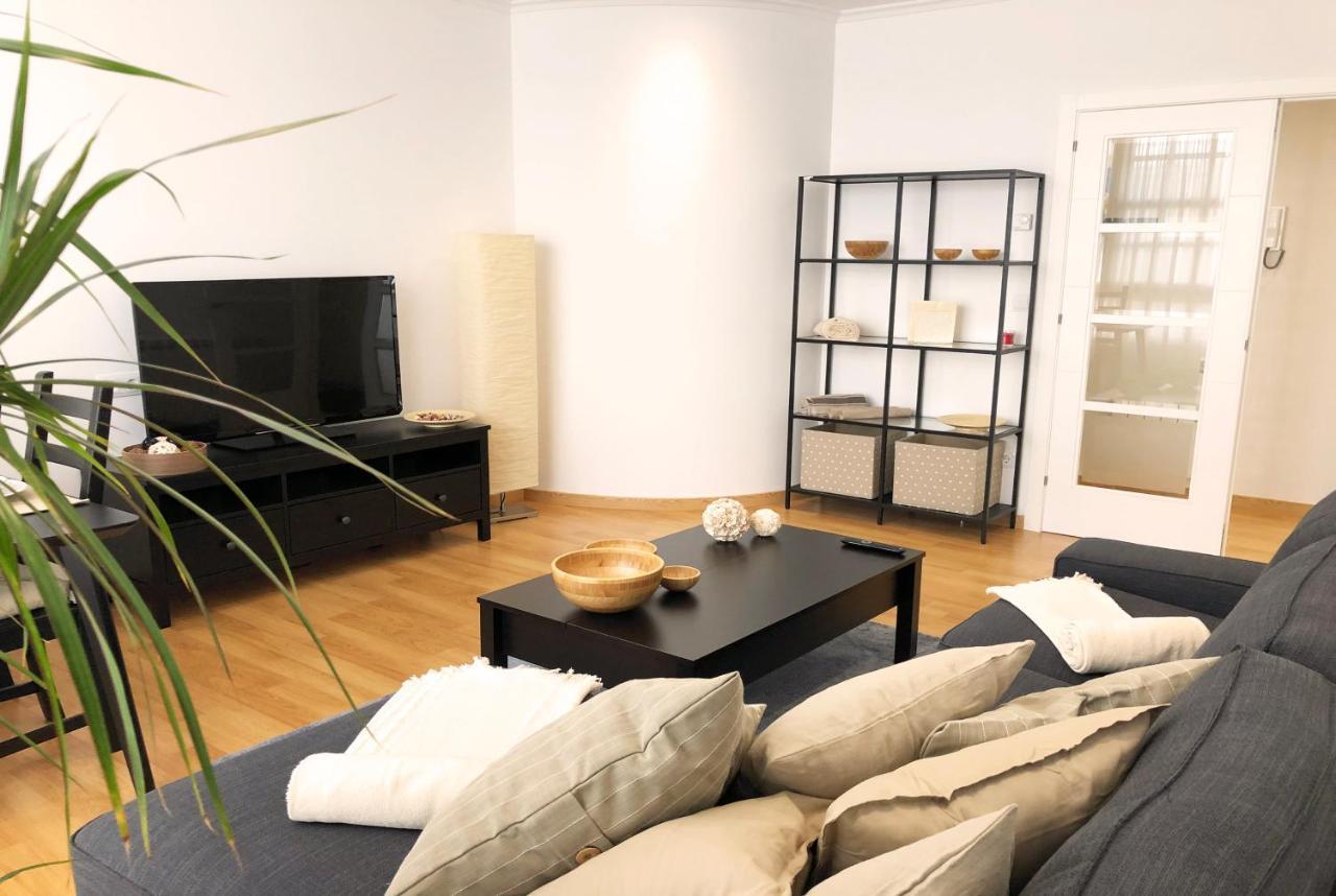 آكورونيا Purple&Brown Home Coruna المظهر الخارجي الصورة