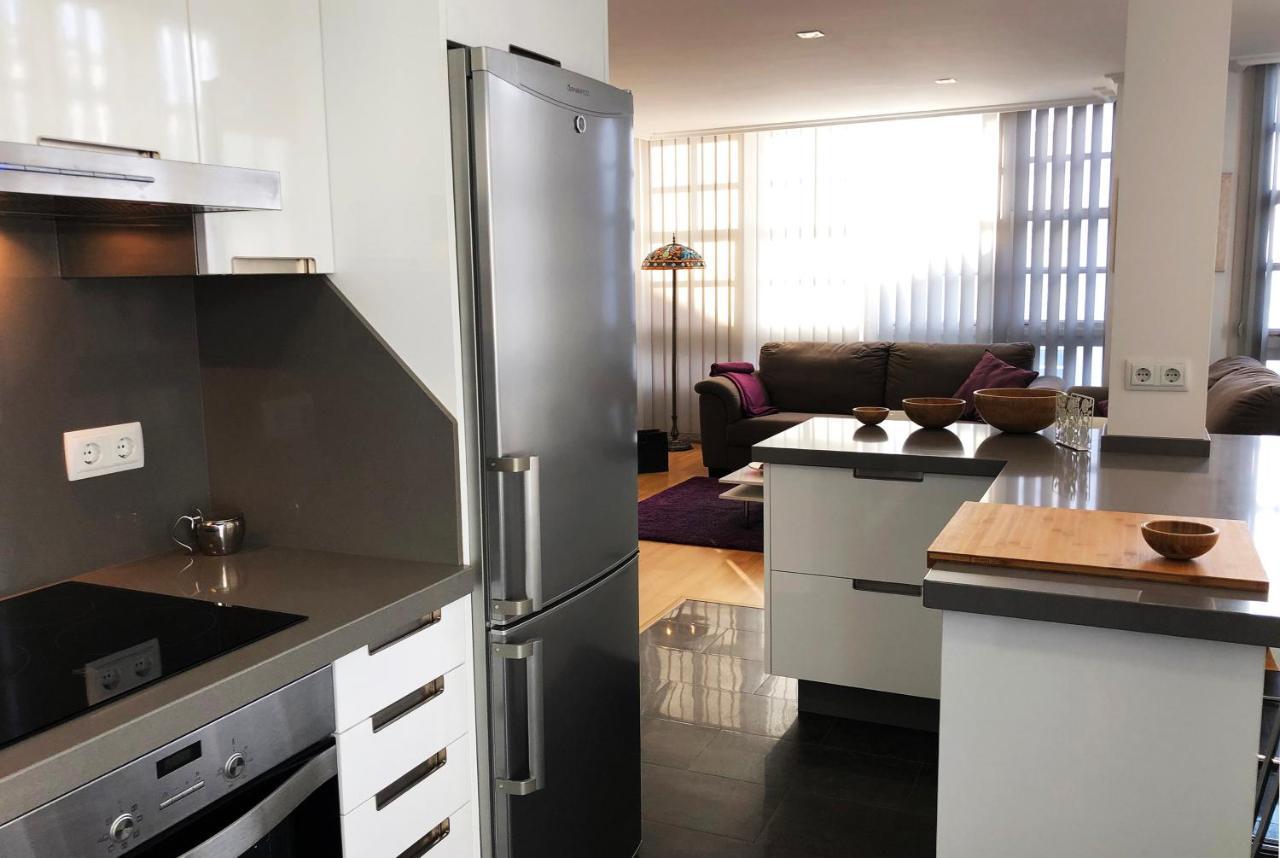 آكورونيا Purple&Brown Home Coruna المظهر الخارجي الصورة